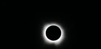 Total Solar Eclipses: Stunning Phenomena You Can’t Miss