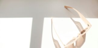 What Happens If You Look At The Solar Eclipse: Shocking Truths Revealed