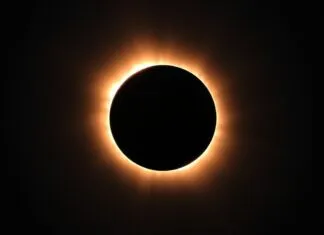 Solar Eclipse 2023: A Celestial Spectacle Captivates Millions Solar Eclipse 2023: A Celestial Spectacle Captivates Millions